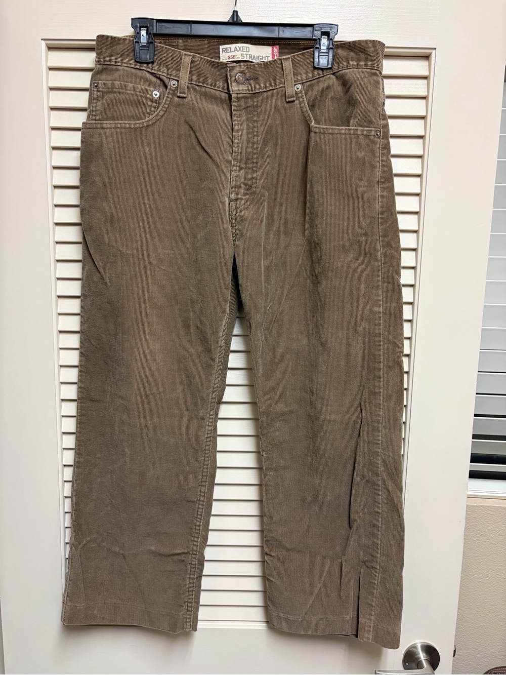 Vintage Levis 559 Corduroy Pants Mens 33x30 (Act: 32x26) Brown Relaxed Y2K USA